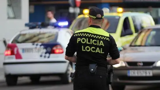 ser policía en España